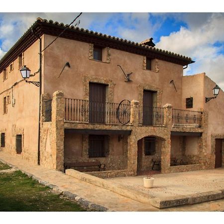Masia Los Camineros Cella Exteriör bild